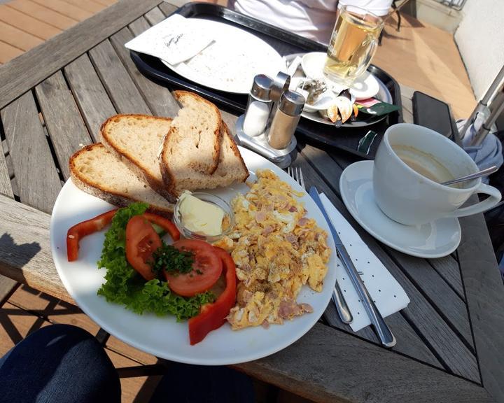 Härdtner Cafe Am Bahnhof